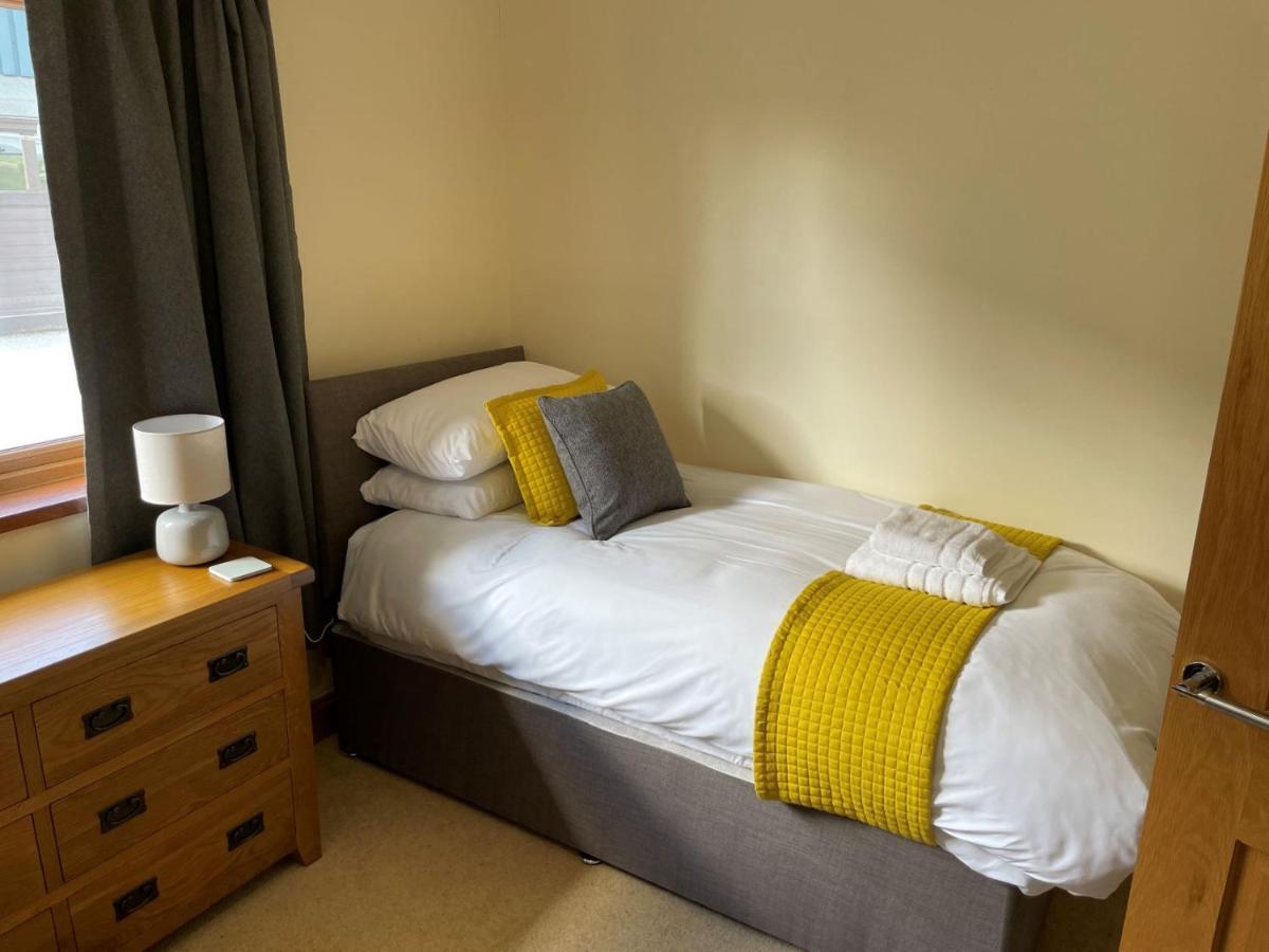 Sunny Bank- Countryside Escape With Private Hot Tub And Countryside Views Hébergement de vacances